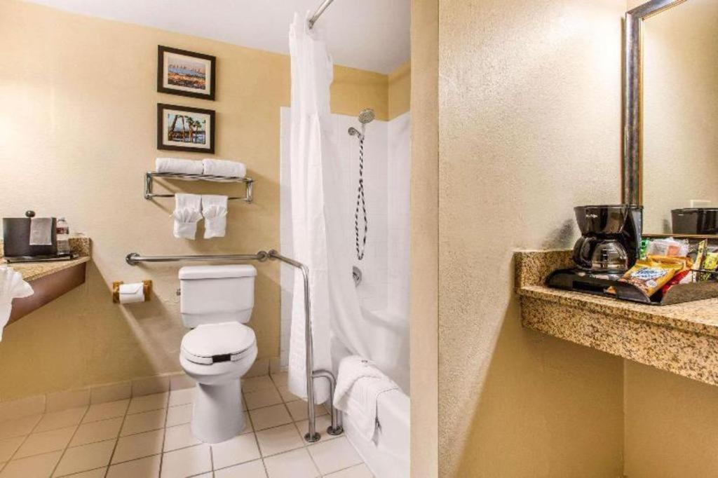 Comfort Inn Escondido San Diego North County المظهر الخارجي الصورة